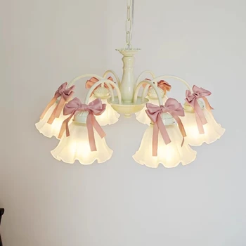 Rózsaszín hercegnő szoba Csillárok Aranyos masni üveg lámpák Francia Romantikus Meleg lány hálószoba dekoráció LED Gyerekszoba fény
