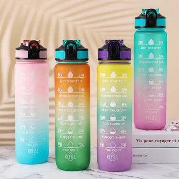 1L kempingvizes palack motivációs ivópalack Sport vizes palack időjelző matricákkal Hordozható újrafelhasználható műanyag pohár